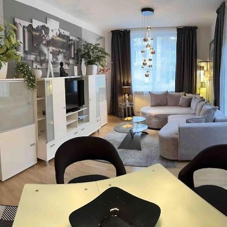 Wohnung 1 Mit 2 Schlafzimmern Und Terrasse Grossgmain Eksteriør billede